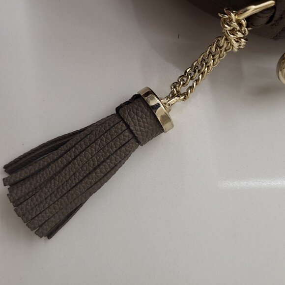 Michael Kors Pebbled Leather Canteen Crossbody Bag - Picture 3 of 6